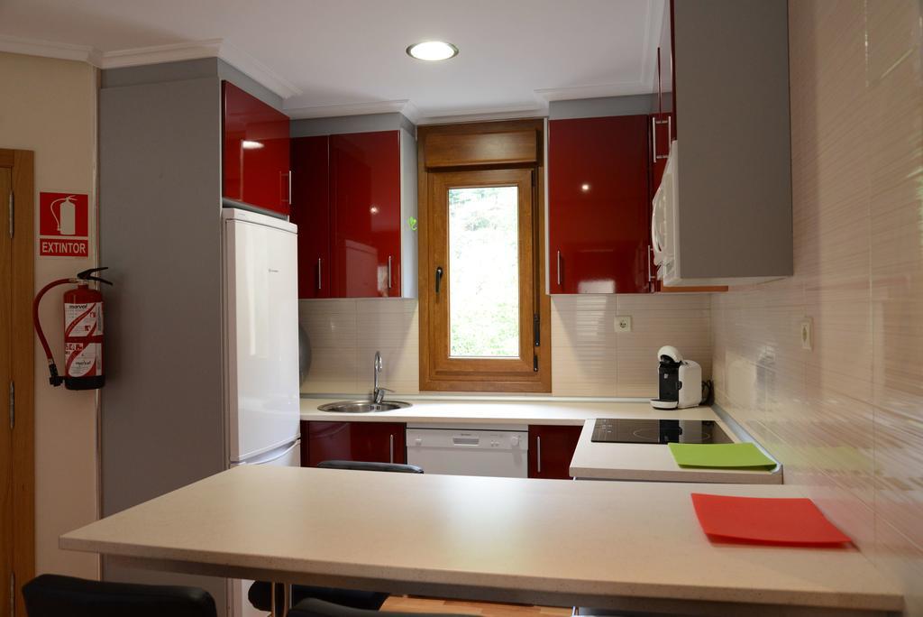 Apartamentos El Rincon De Limes Кангас-дель-Нарсеа Номер фото