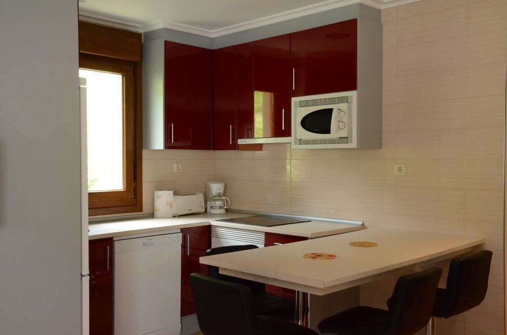 Apartamentos El Rincon De Limes Кангас-дель-Нарсеа Экстерьер фото