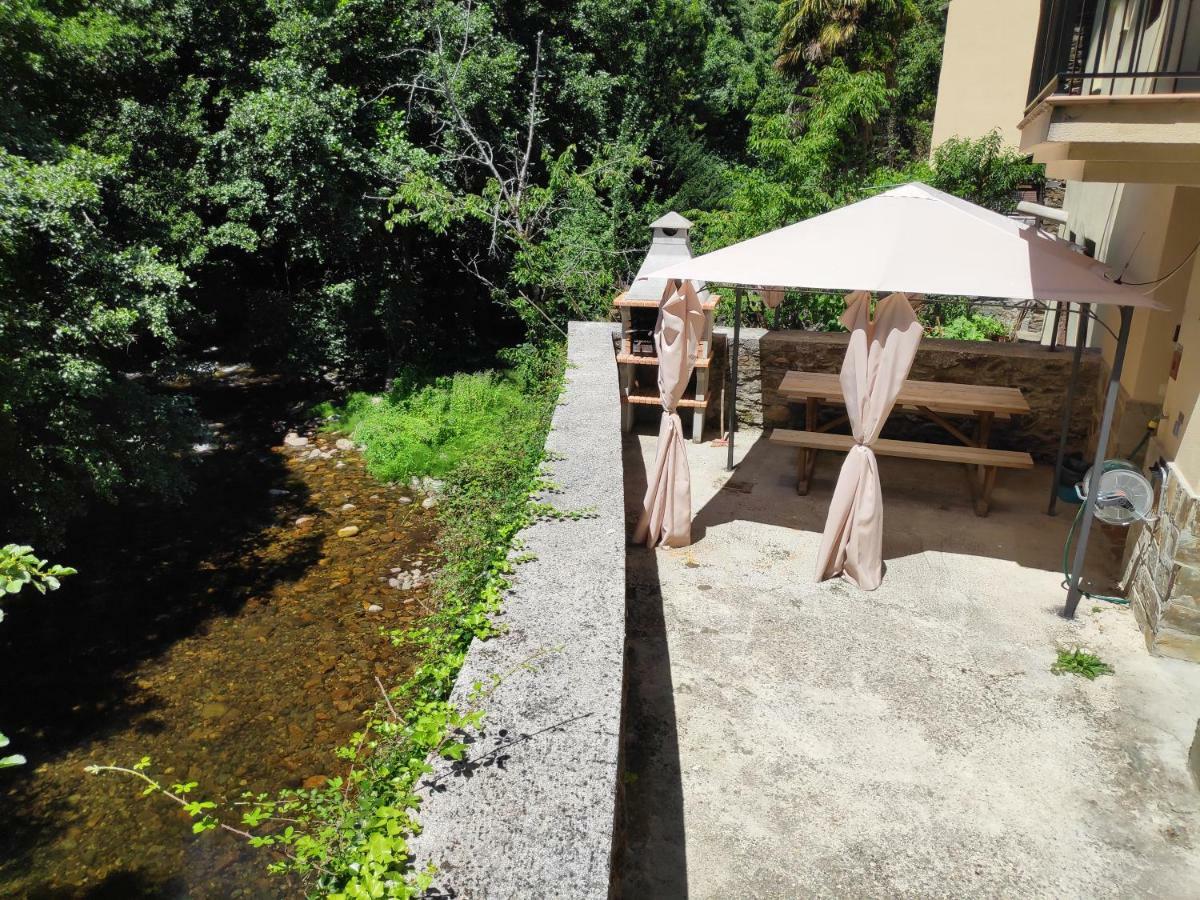 Apartamentos El Rincon De Limes Кангас-дель-Нарсеа Экстерьер фото